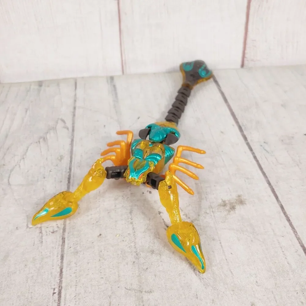 Transformers 1998 Beast Wars QUICKSTRIKE - Basic Fuzors Action Figure - COMPLETE